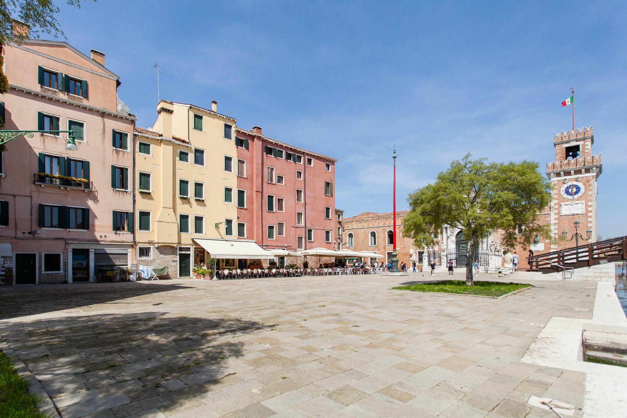 Prince Apartments Venesia Bagian luar foto