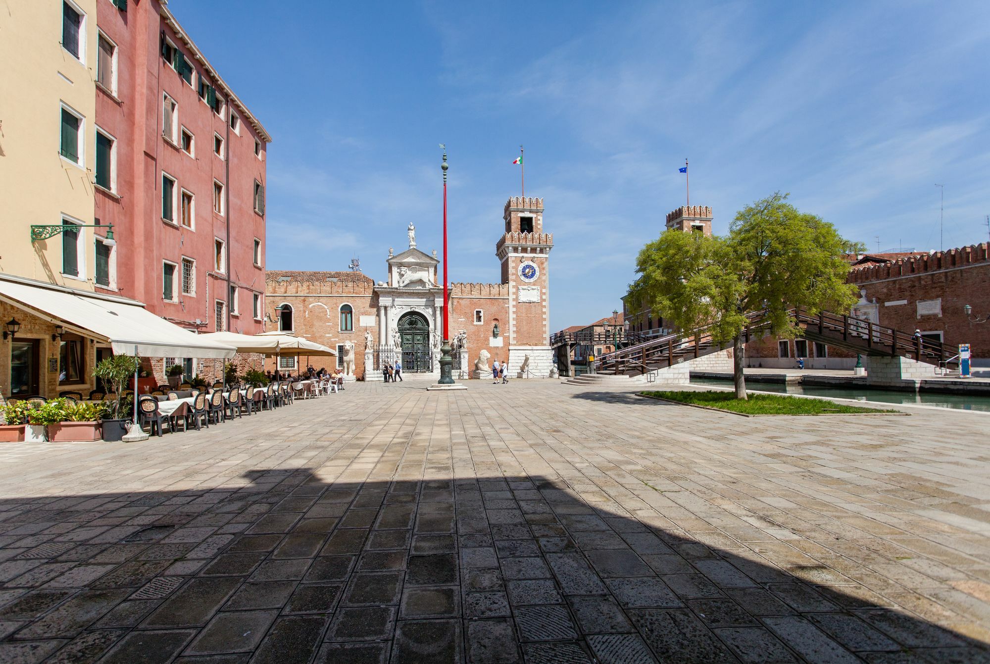 Prince Apartments Venesia Bagian luar foto