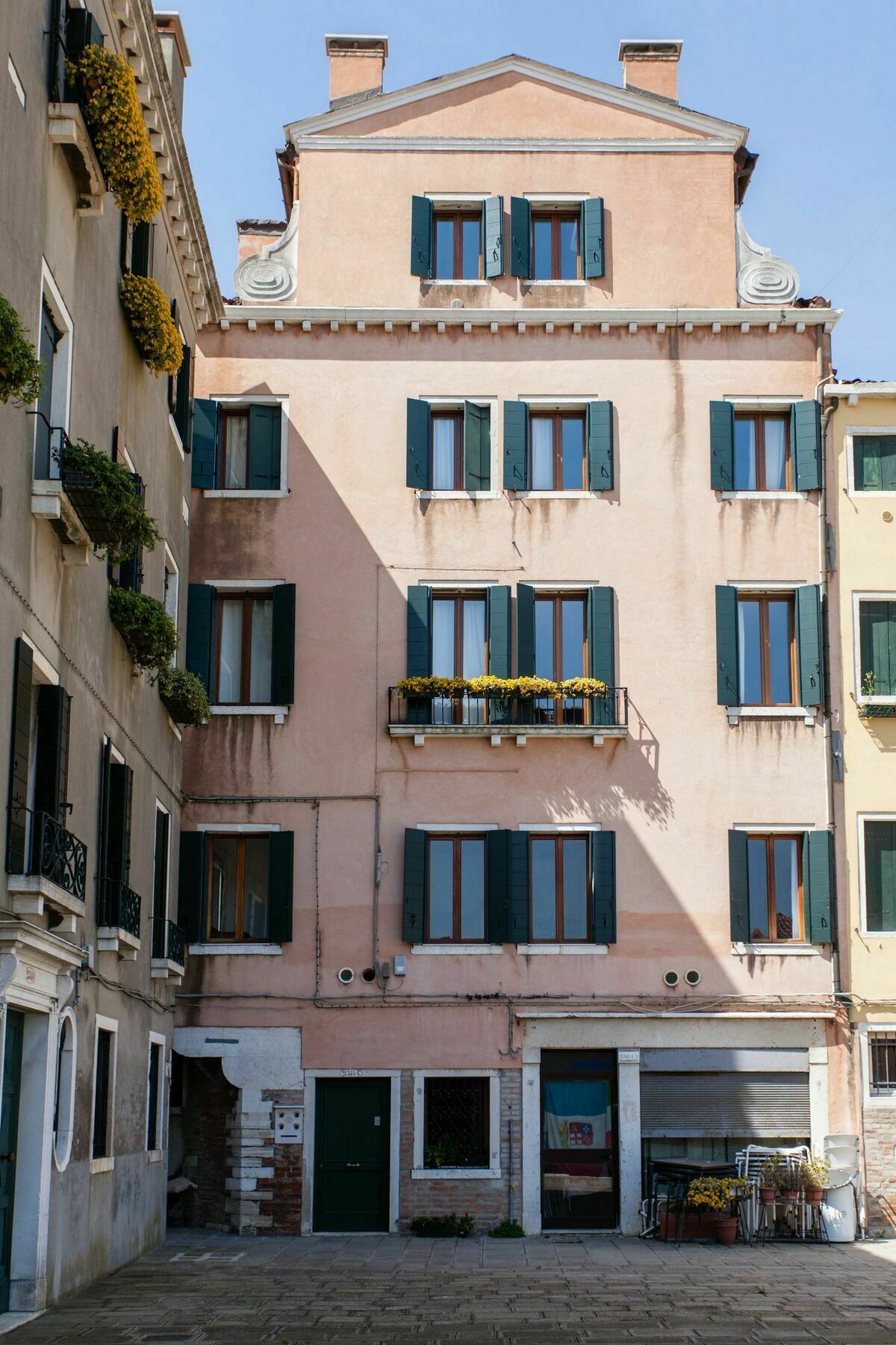 Prince Apartments Venesia Bagian luar foto